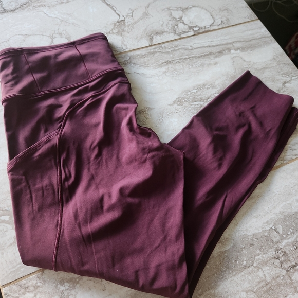 Lululemon leggings 💜 - Picture 2 of 7